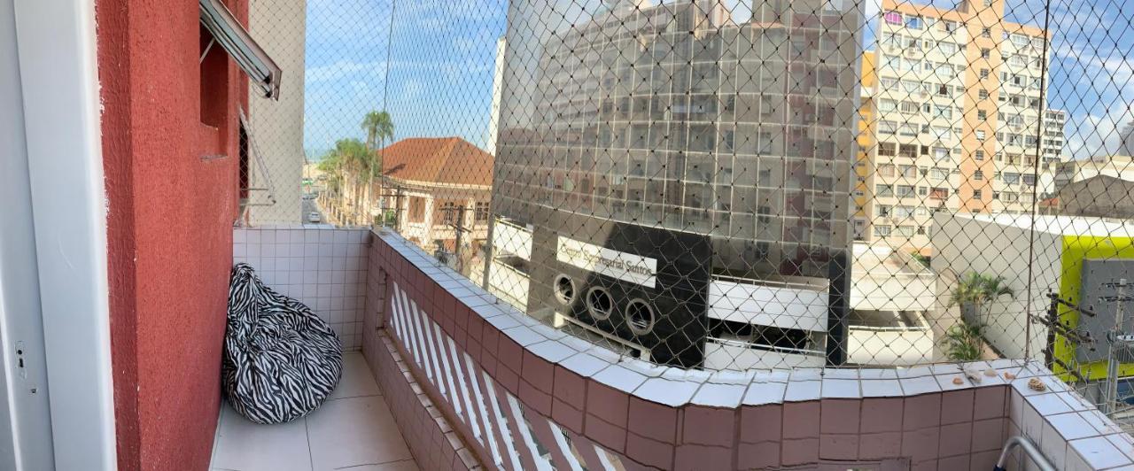 Apartamento Vento E Mar - 2 Quartos Com Sacada Na Quadra Da Praia Do Gonzaga Santos  Eksteriør bilde