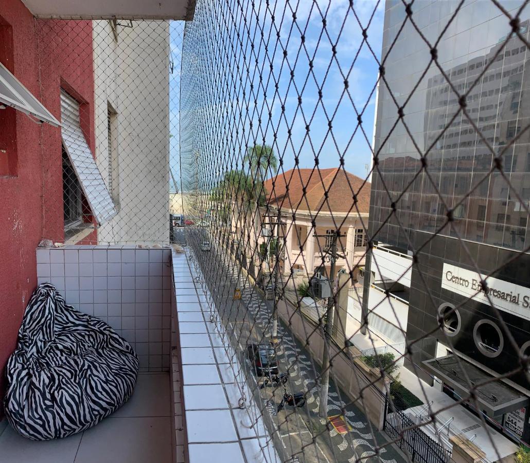 Apartamento Vento E Mar - 2 Quartos Com Sacada Na Quadra Da Praia Do Gonzaga Santos  Eksteriør bilde